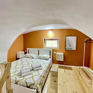 https://loft-munira.hotels-amalfi.com
